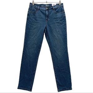 Style & Co Women's Verona Wash Blue
Denim 5 Pocket Slim Leg High Rise Jeans 4S N